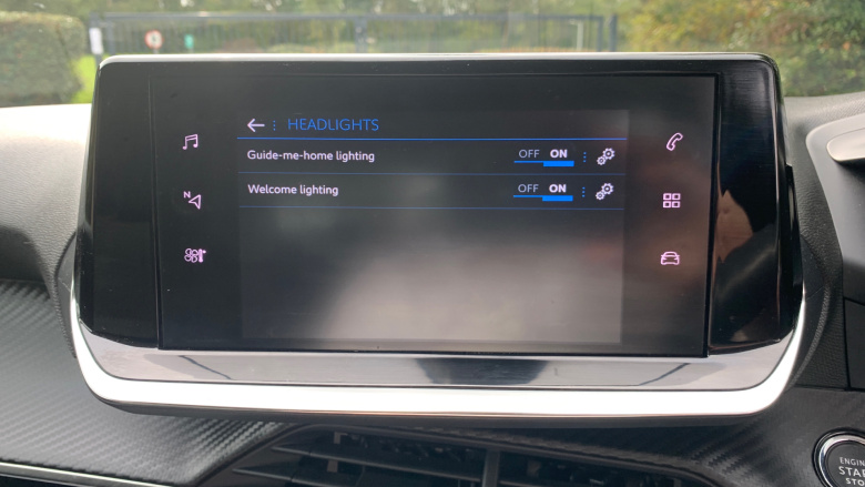 Peugeot 208 1.2 PureTech 100 Allure Premium + 5dr Petrol Hatchback